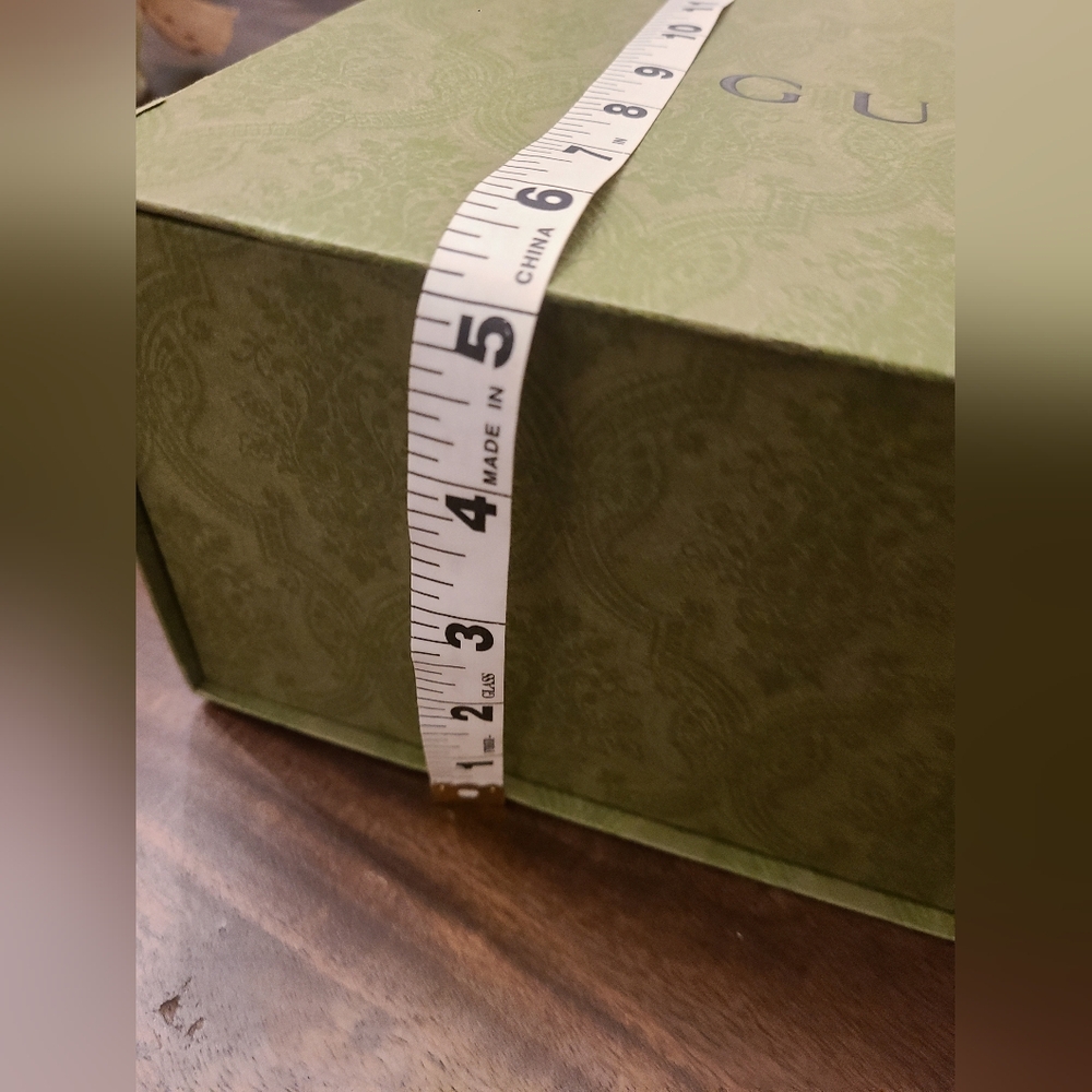 Gucci box - Picture 4 of 9